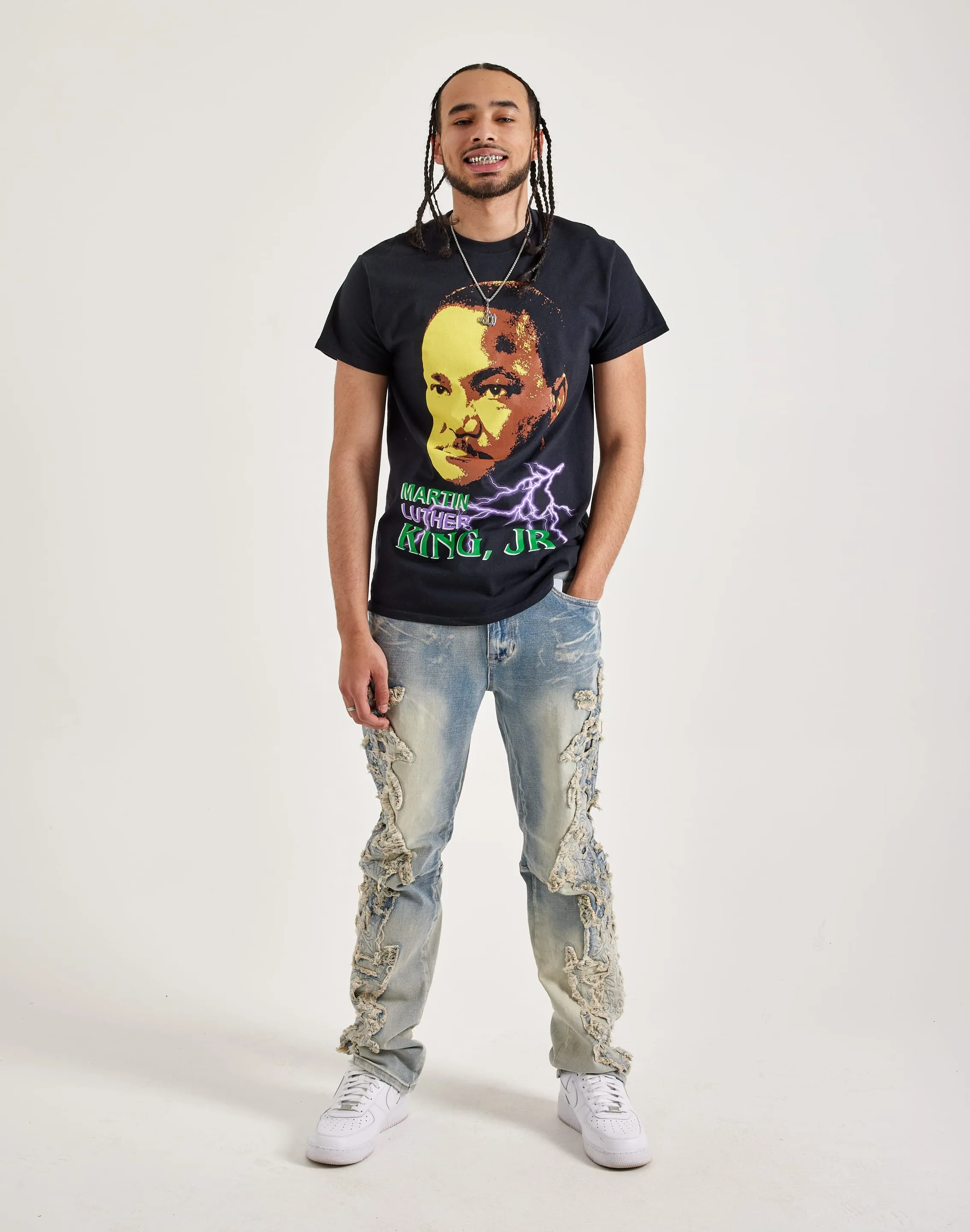 Smoke Rise Frayed Applique Stacked Flare Jeans