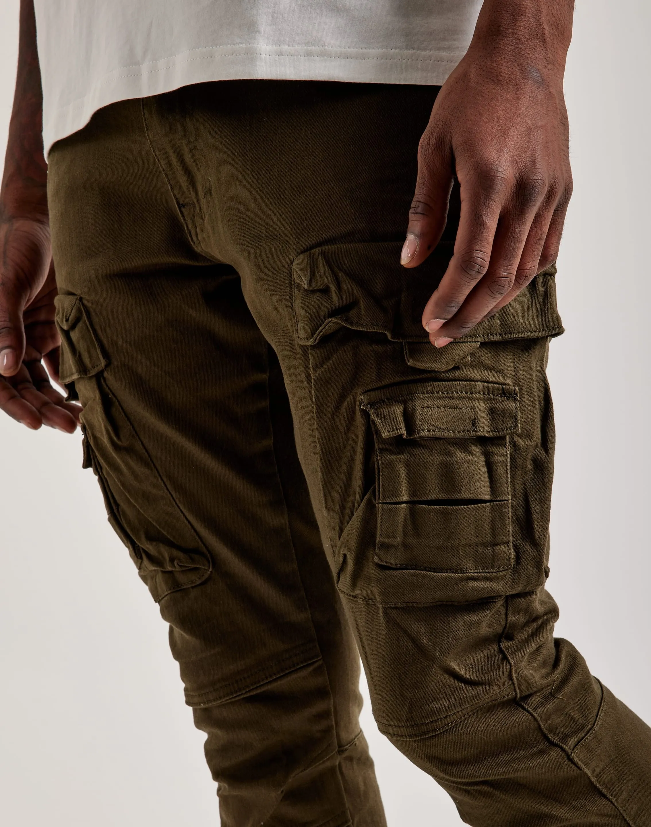 Smoke Rise Slim Tapered Cargo Pants