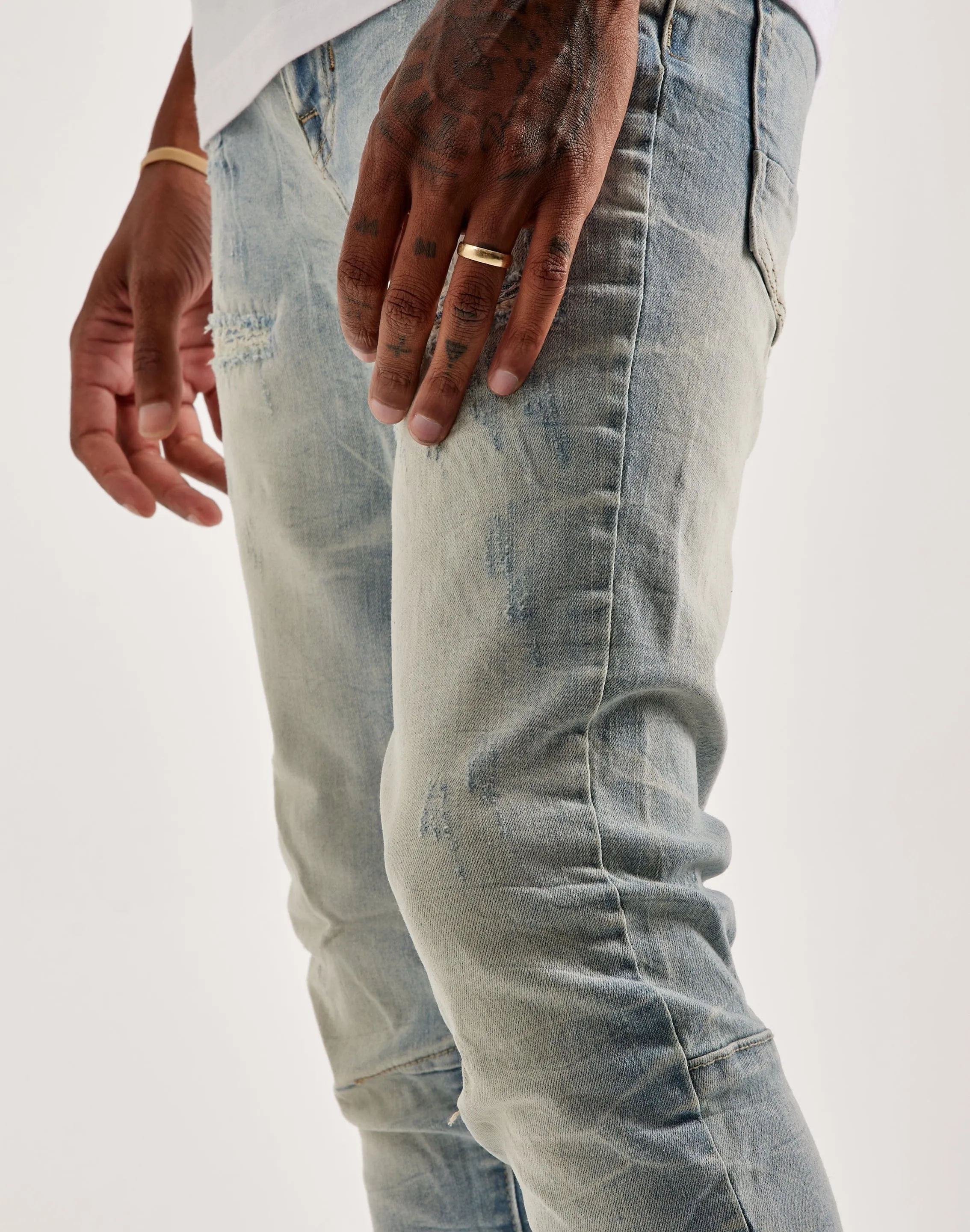Smoke Rise Slim Wave Effect Jeans
