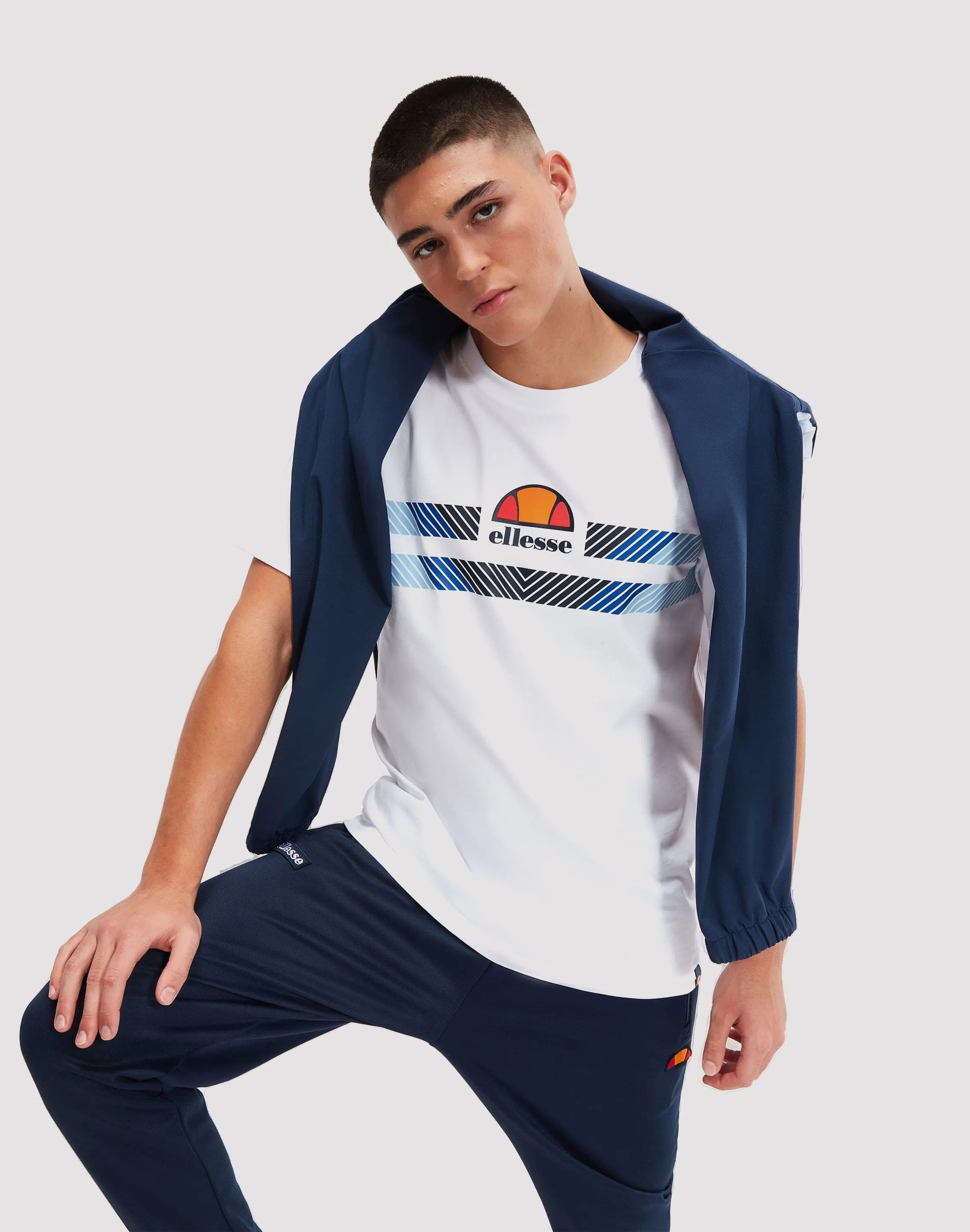 SUPERBRANDS Aprelvie Tee
