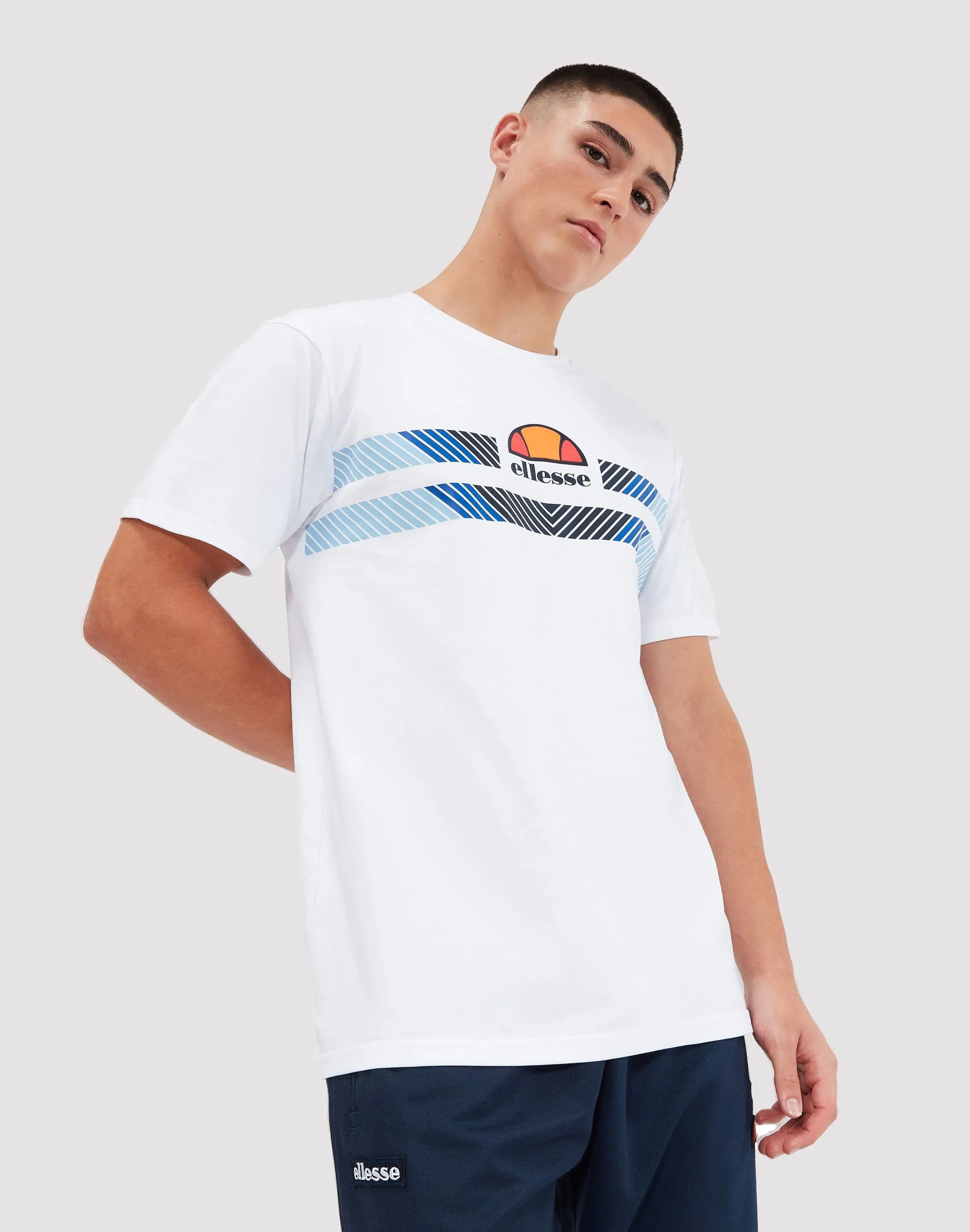SUPERBRANDS Aprelvie Tee