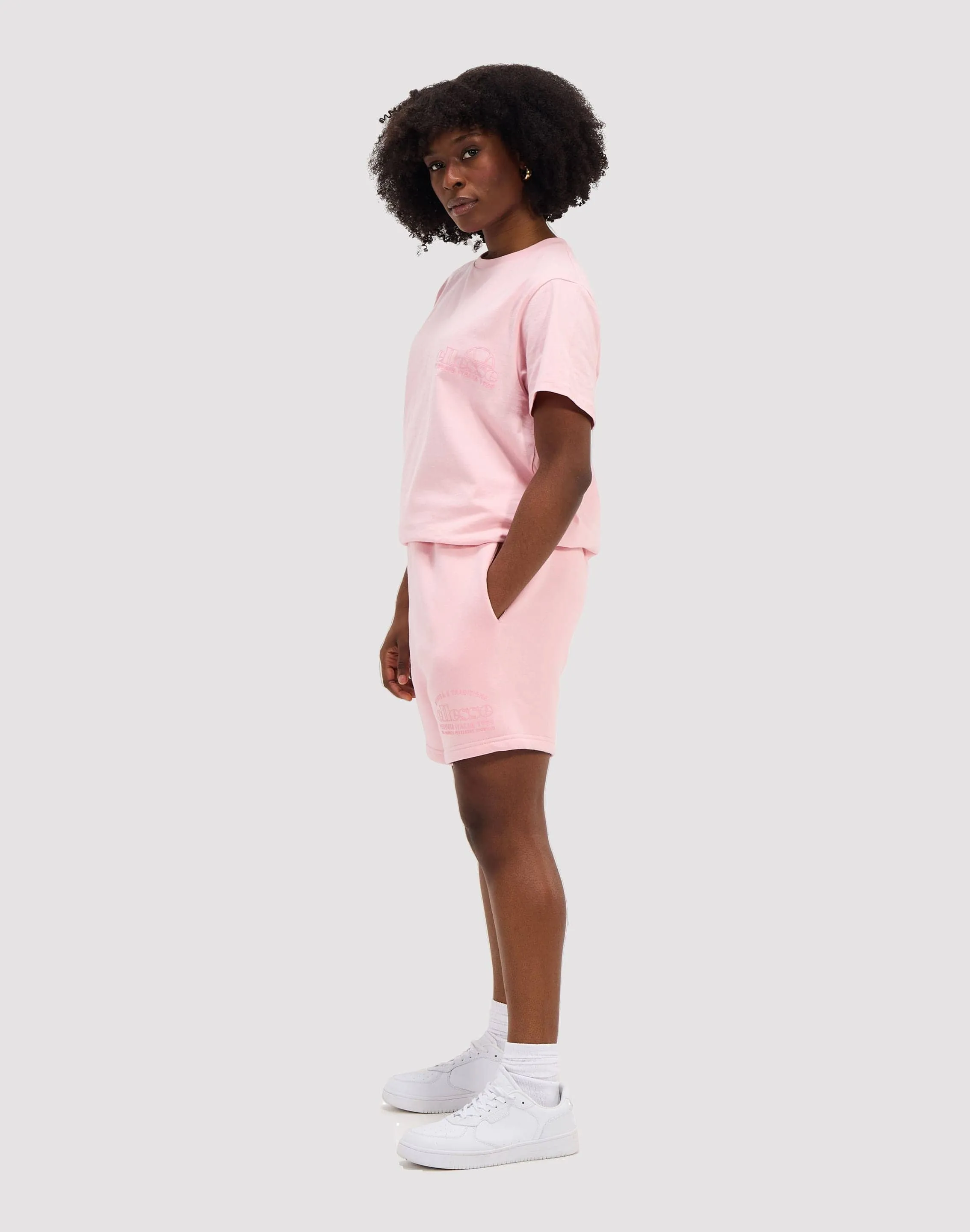 SUPERBRANDS Ellesse Lazzaroi Fleece Light Pink Shorts