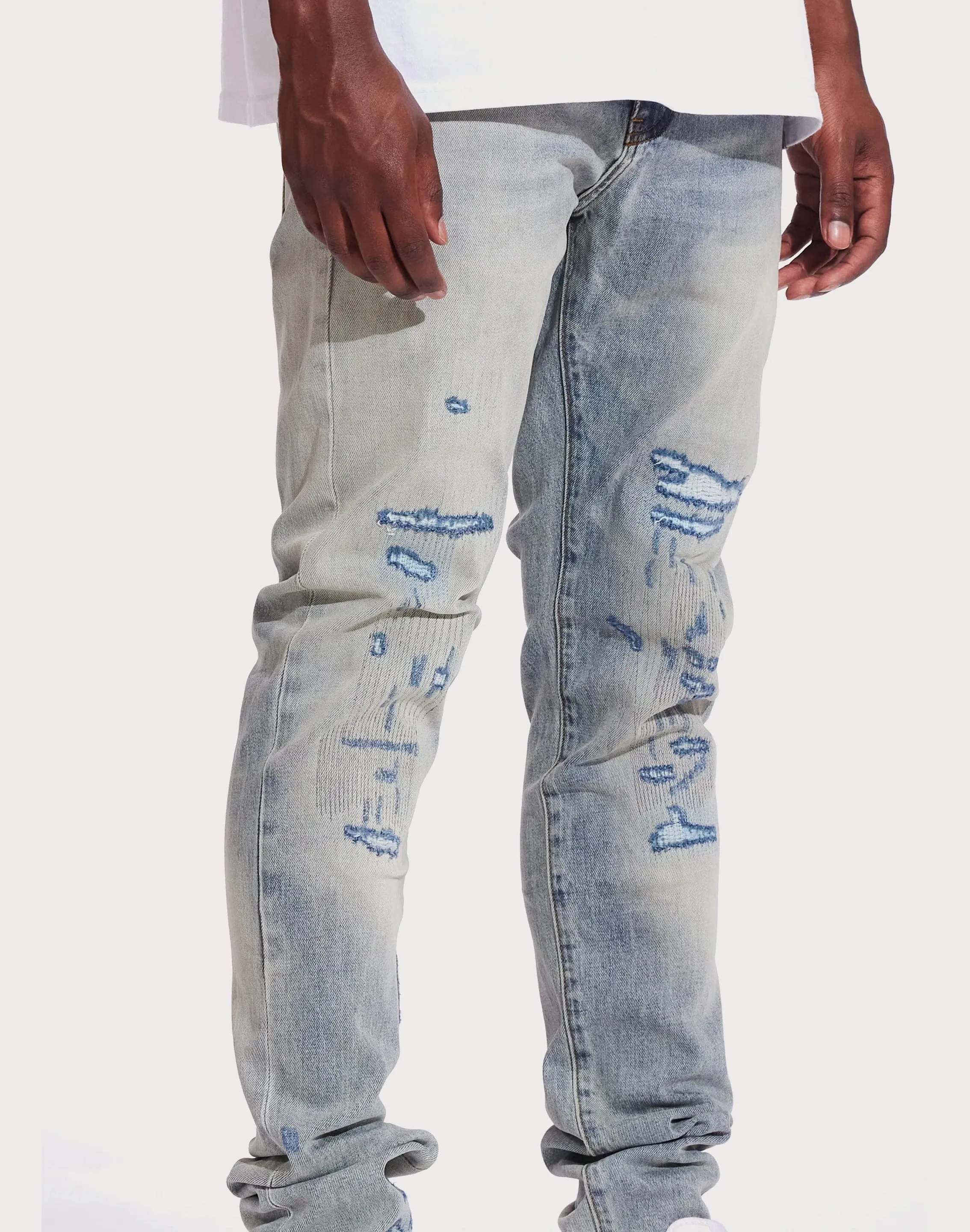 THE LEVERAGE Crysp Denim Atlantic Denim Slim Light Wash Jeans