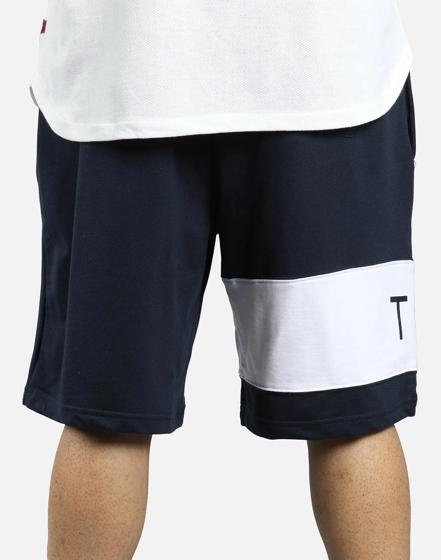 Tommy Hilfiger MODERN ESSENTIALS LOGO-PRINT FRENCH TERRY SHORTS