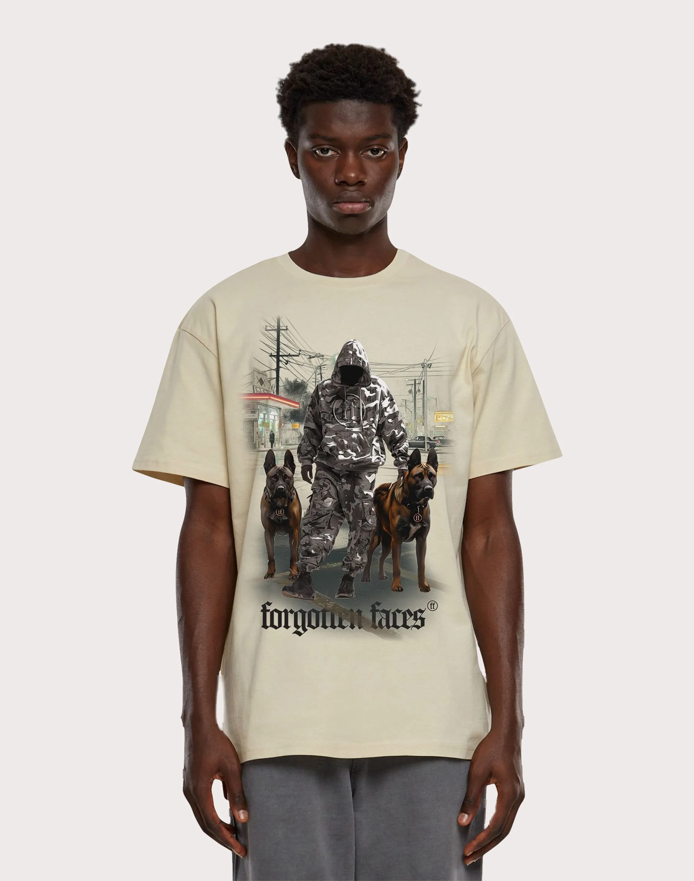 URBAN CLASSICS Forgotten Faces Forgotten Sand Tee