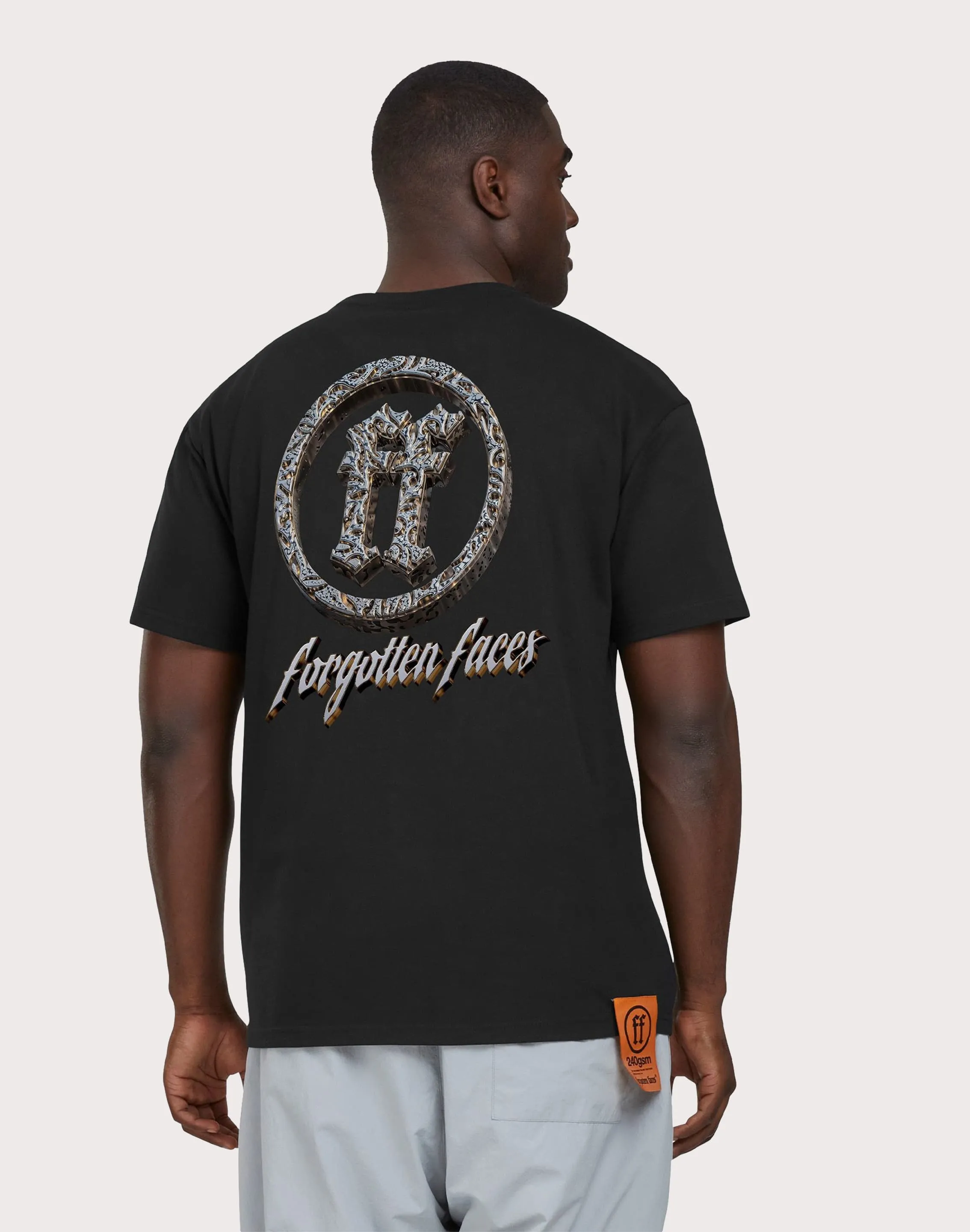 URBAN CLASSICS Forgotten Faces My Town Black Tee