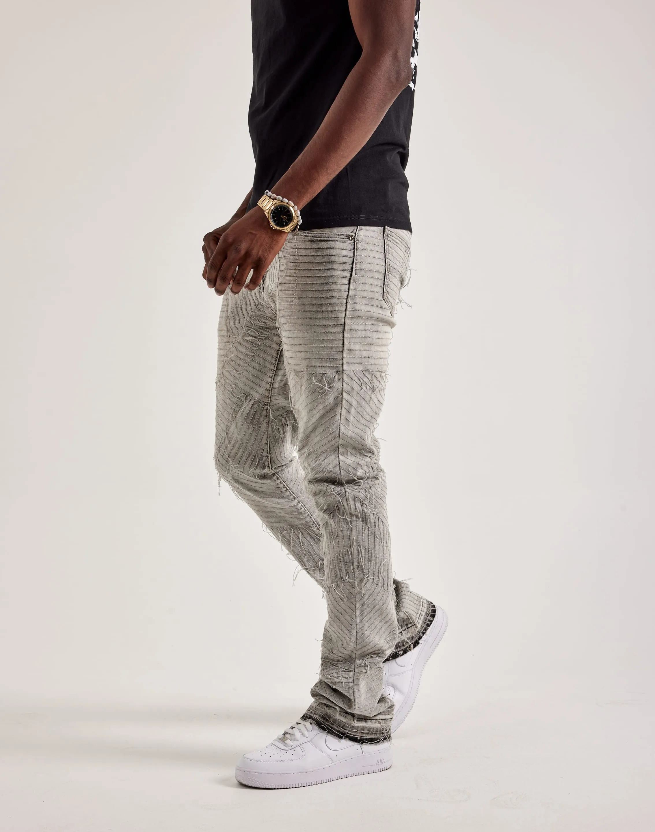 WAIMEA Geometric Frayed Jeans