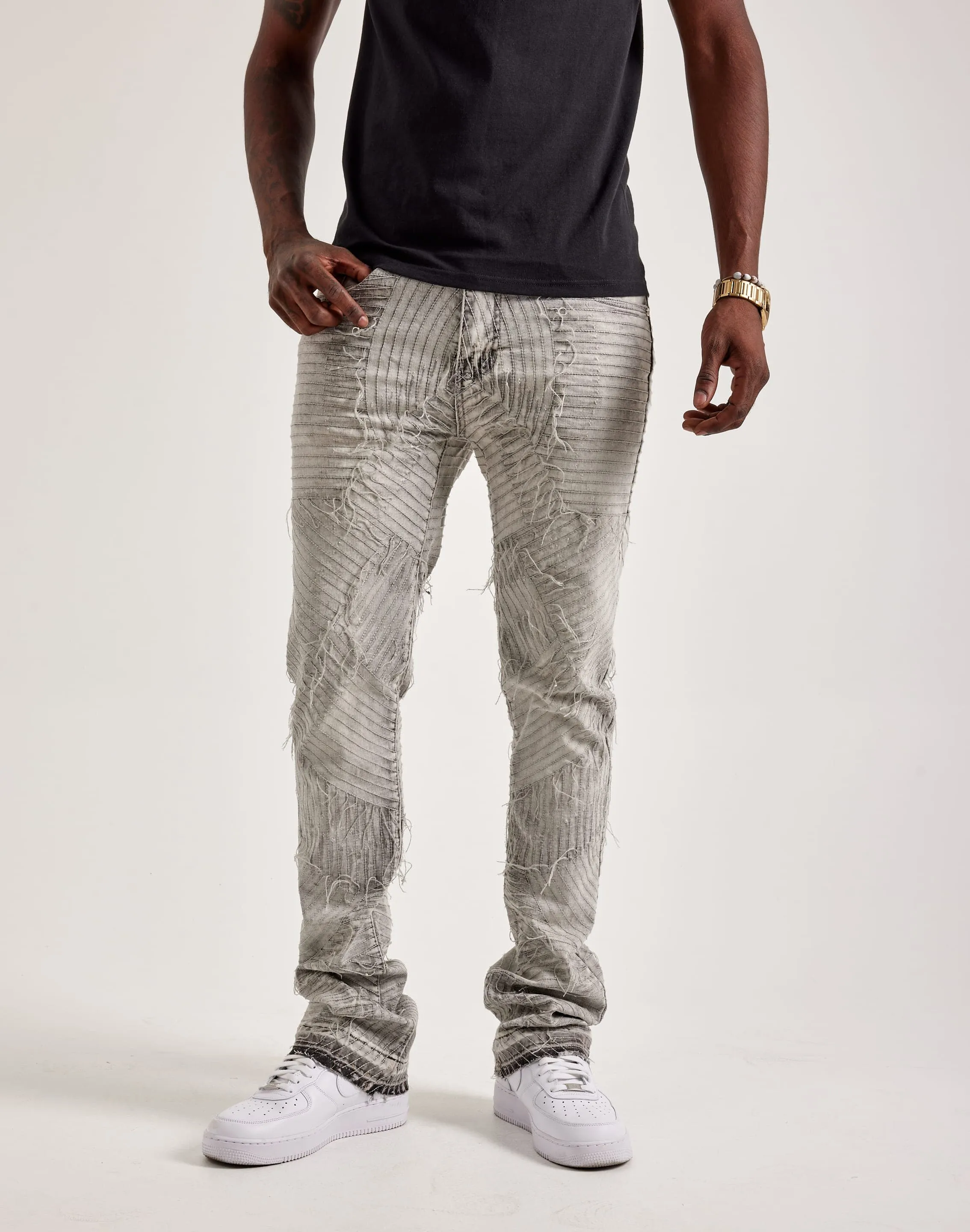 WAIMEA Geometric Frayed Jeans